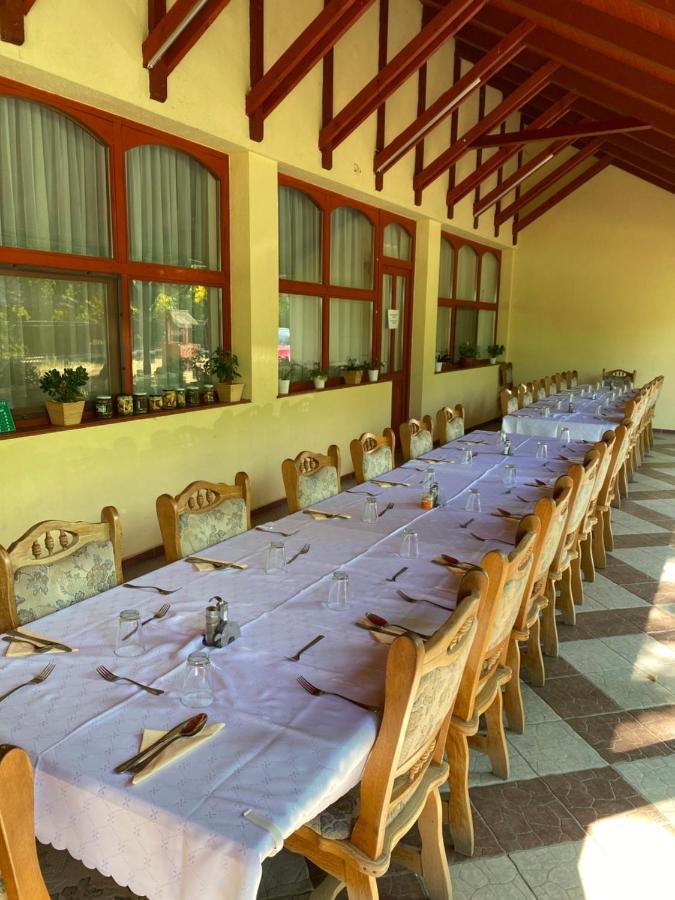 Tiszaparti Rokonok Kisköre Exterior foto